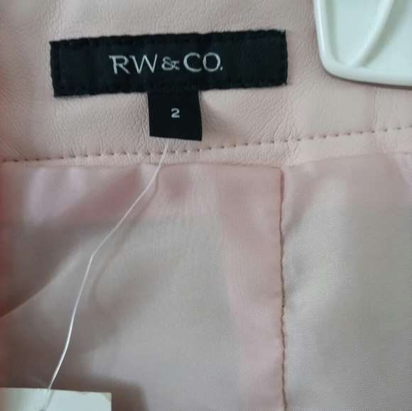 BNWT Faux Leather Skirt - Picture 5 of 13